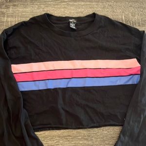 long sleeve crop top